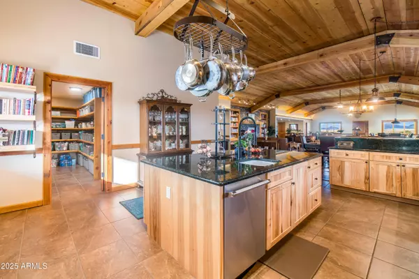 Sonoita, AZ 85637,68 CURLY HORSE RANCH Road