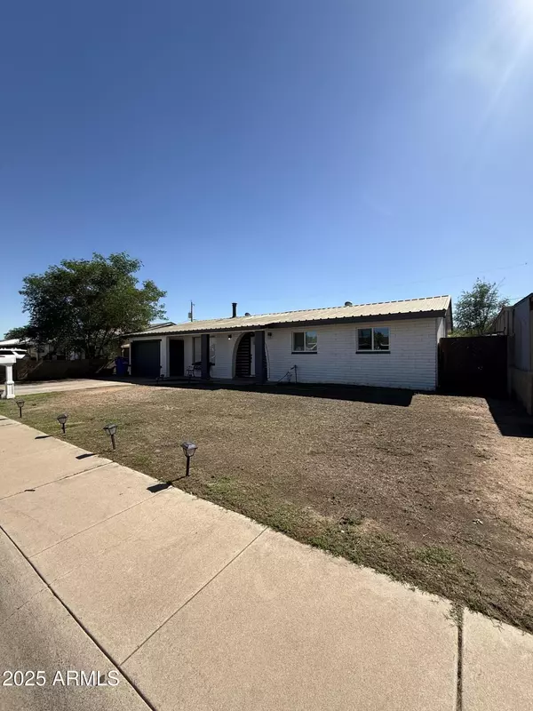 Phoenix, AZ 85009,4235 W LEWIS Avenue