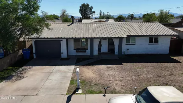 4235 W LEWIS Avenue, Phoenix, AZ 85009
