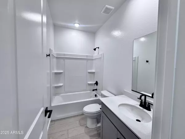 Waddell, AZ 85355,15736 W CAMDEN Avenue