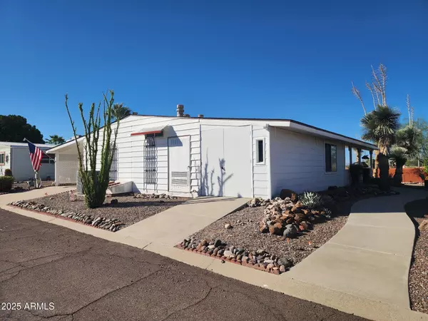 Wickenburg, AZ 85390,2501 W Wickenburg Way #19