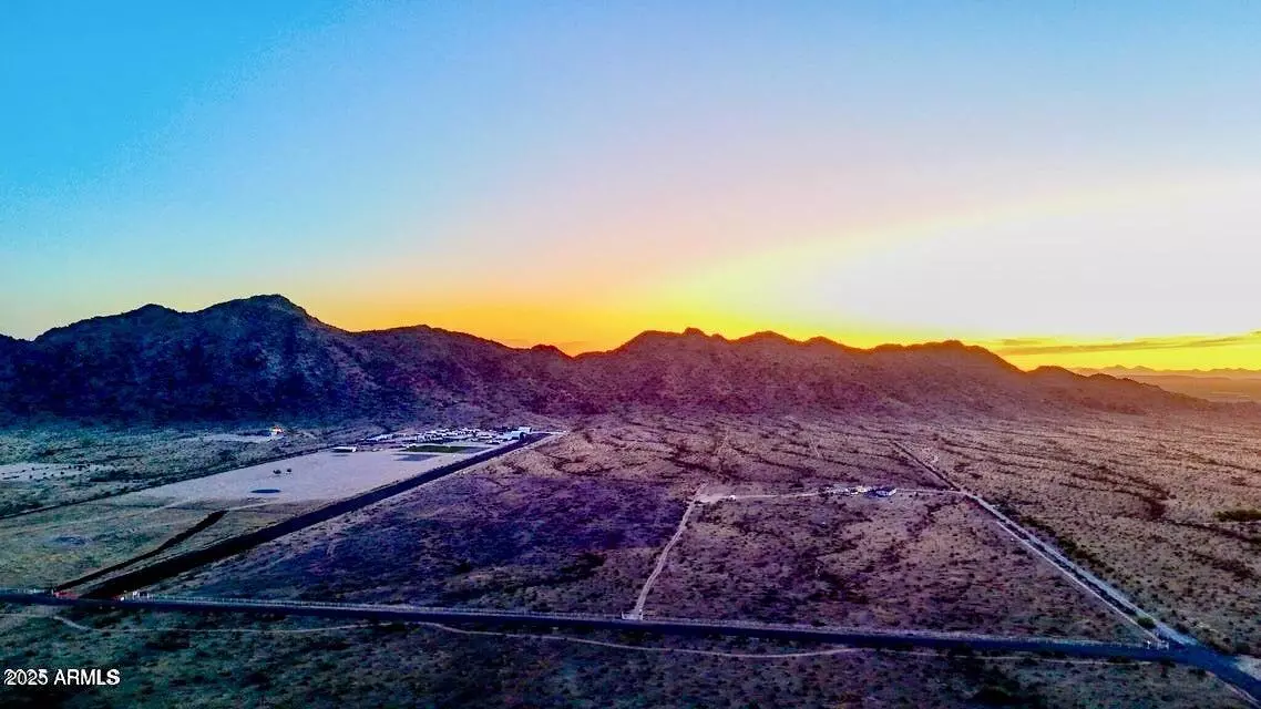 Maricopa, AZ 85139,0 N Sunspot Way Lots 1 & 2 2.78 Ac -- #-