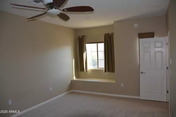 Phoenix, AZ 85050,3935 E Rough Rider Road #1025