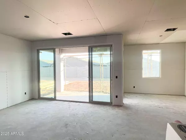 Waddell, AZ 85355,15723 W CAMDEN Avenue