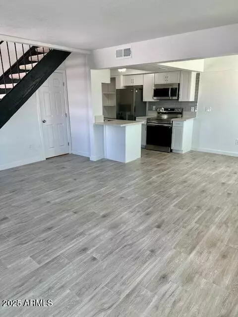 1504 E INDIANOLA Avenue #3, Phoenix, AZ 85014