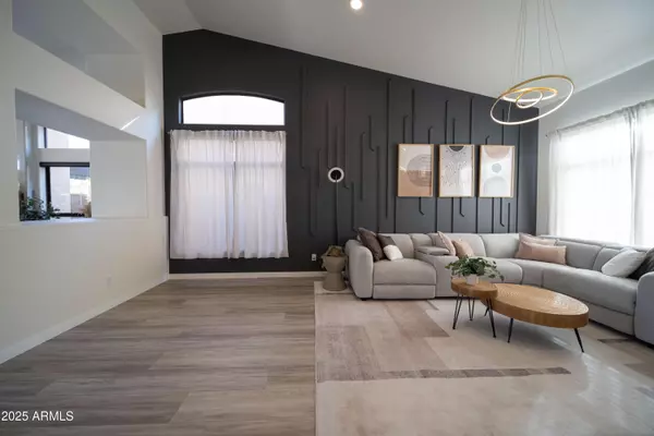 Phoenix, AZ 85032,4358 E ANDERSON Drive