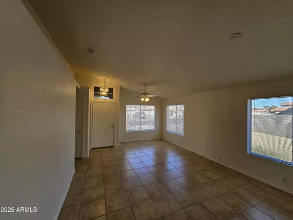 Phoenix, AZ 85033,4545 N 67TH Avenue #1182