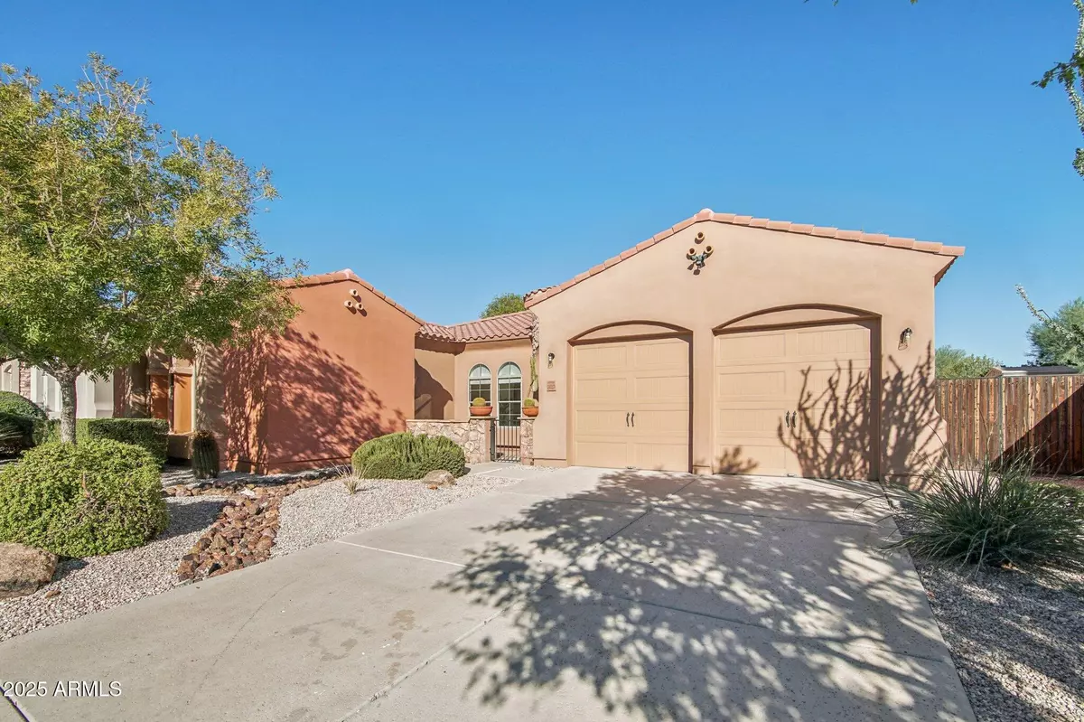 Phoenix, AZ 85024,24007 N 24TH Place