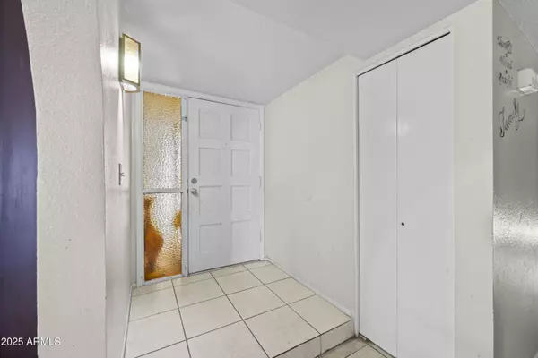 Phoenix, AZ 85027,10324 W Minnezona Avenue