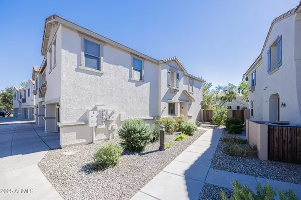 Phoenix, AZ 85042,2853 E DUNBAR Drive