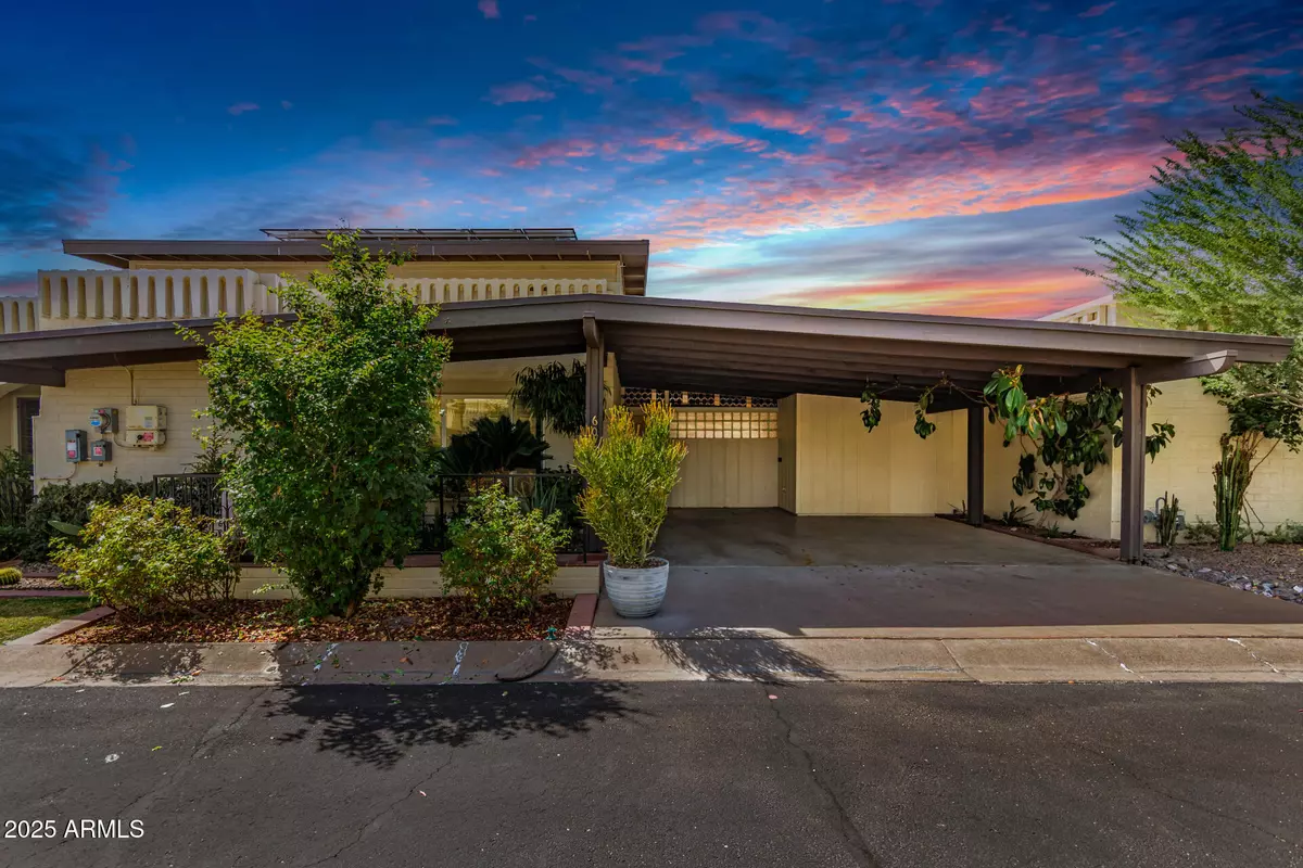 Phoenix, AZ 85014,6022 N 10TH Way