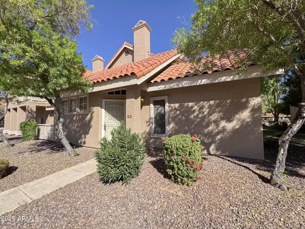 Gilbert, AZ 85234,1633 E LAKESIDE Drive #48