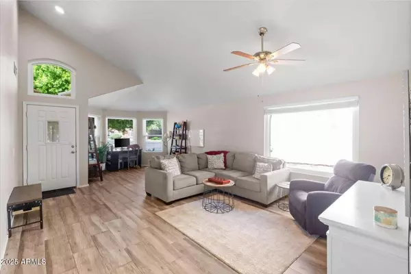 Gilbert, AZ 85296,149 S QUARTZ Street