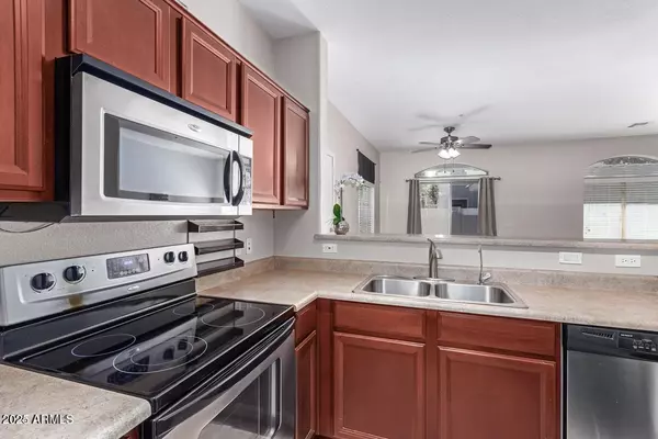 Tempe, AZ 85288,2402 E 5TH Street #1402