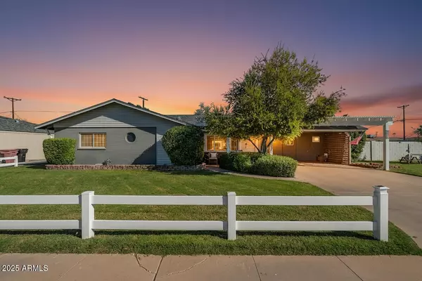 8338 E LEWIS Avenue, Scottsdale, AZ 85257