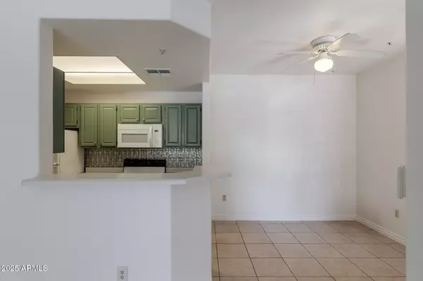 Phoenix, AZ 85048,3830 E LAKEWOOD Parkway E #1034