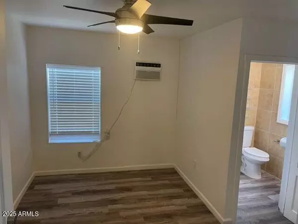 Phoenix, AZ 85006,2336 N 11TH Street