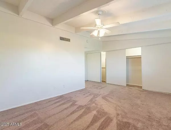 Phoenix, AZ 85014,5128 N 15TH Street #TH