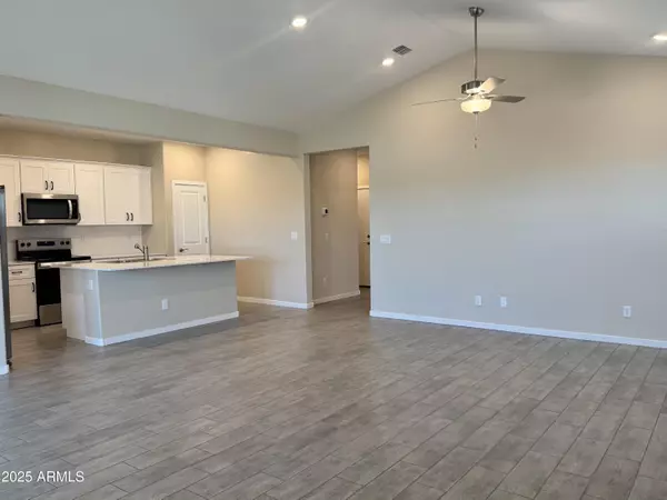 Maricopa, AZ 85138,36891 W SANTA MARIA Street