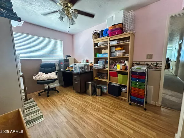 Phoenix, AZ 85019,3725 W ELM Street
