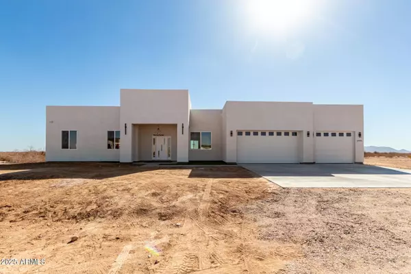 37911 W Rancho Drive, Tonopah, AZ 85354