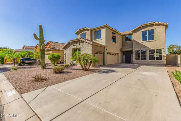 2330 E RENEGADE Trail, San Tan Valley, AZ 85143
