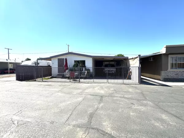 Glendale, AZ 85301,5002 W BETHANY HOME Road #104