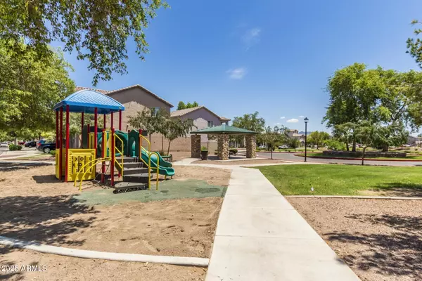 Phoenix, AZ 85043,5444 W WARNER Street