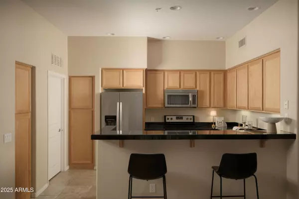 Phoenix, AZ 85018,2989 N 44th Street #2001