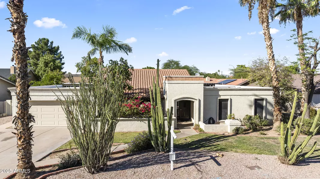 2344 E JACARANDA Street, Mesa, AZ 85213