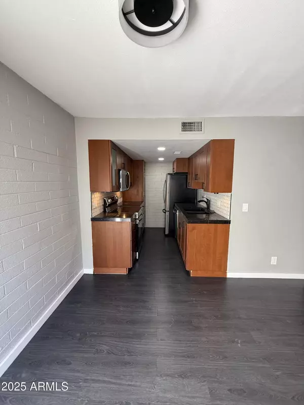 Scottsdale, AZ 85257,1012 N 85TH Place