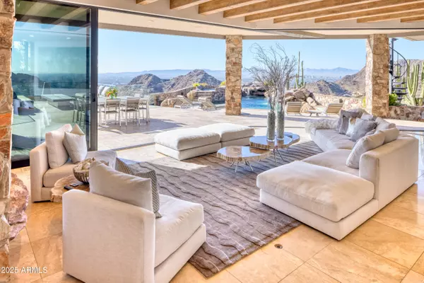 Paradise Valley, AZ 85253,7701 N Silvercrest Way