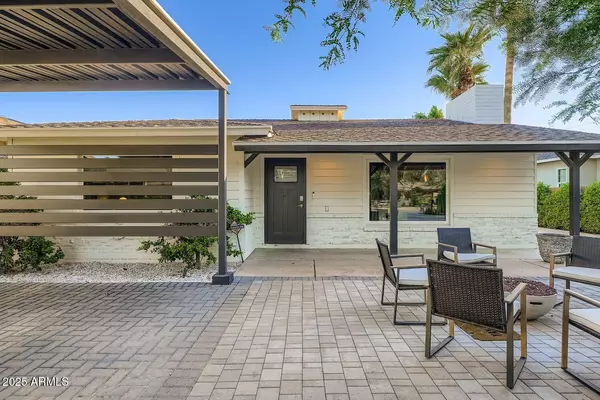 Phoenix, AZ 85018,4113 E Glenrosa Avenue