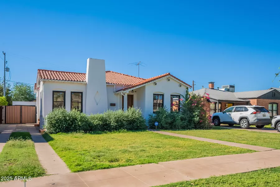 1333 W LATHAM Street, Phoenix, AZ 85007