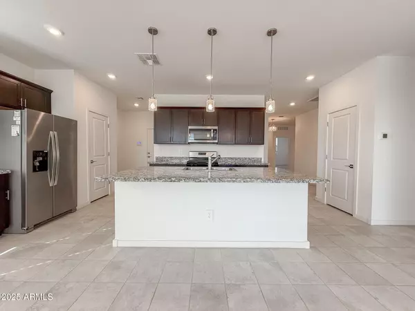 Maricopa, AZ 85138,41605 W SAGUARO Drive