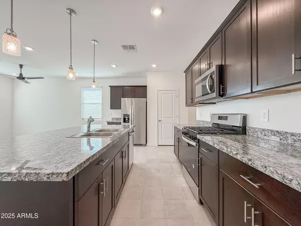 Maricopa, AZ 85138,41605 W SAGUARO Drive