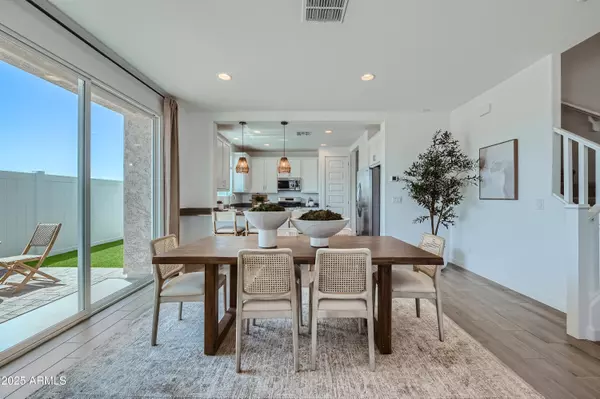 Phoenix, AZ 85037,9827 W CATALINA Drive