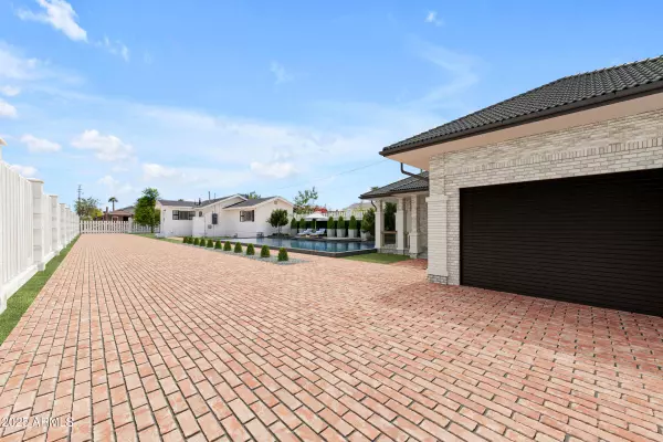 Phoenix, AZ 85006,1518 E PIERCE Street