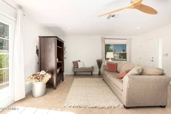 Scottsdale, AZ 85257,2613 N 70th Place