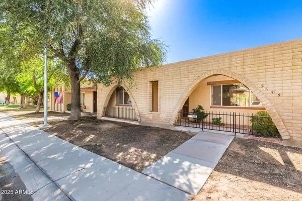 Tempe, AZ 85282,2145 E ELLIS Drive