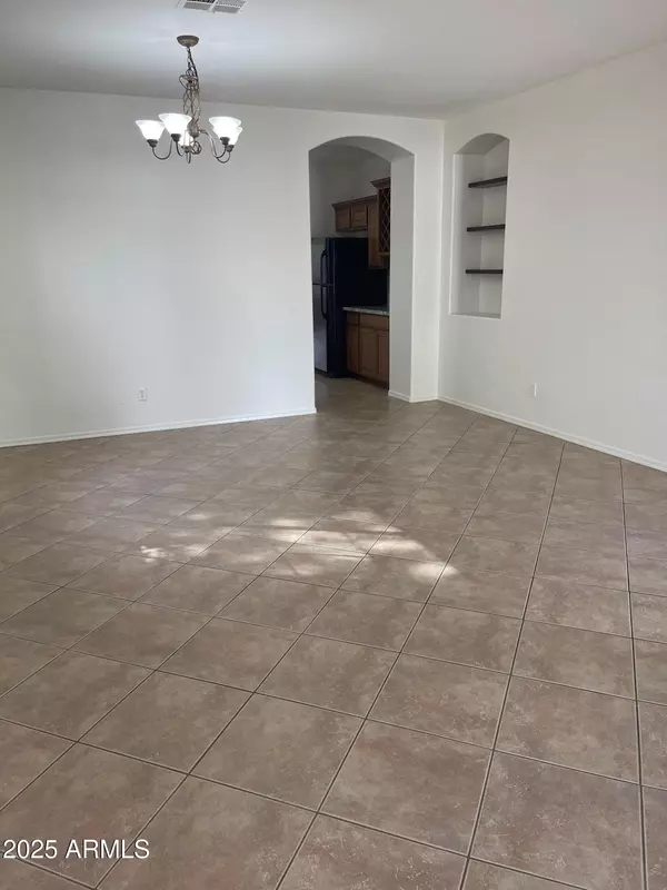 Queen Creek, AZ 85142,18785 E KINGBIRD Drive
