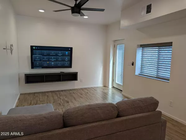 Phoenix, AZ 85008,4350 E PALM Lane