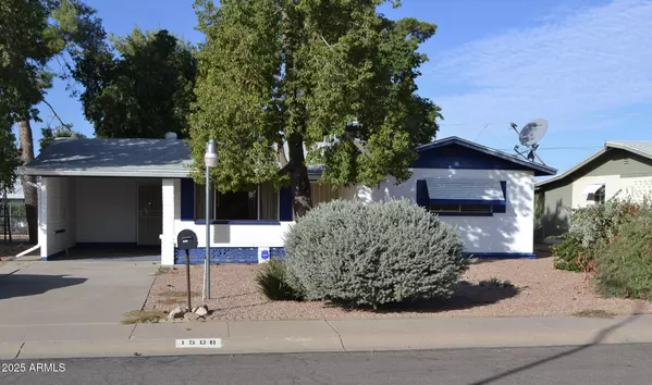 1508 S GRAND Drive, Apache Junction, AZ 85120