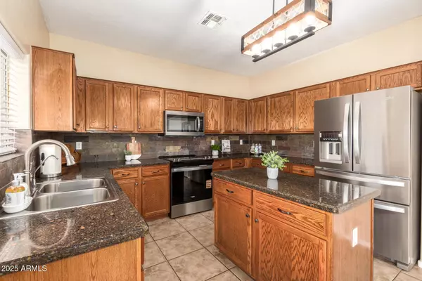 Maricopa, AZ 85138,44014 W MCCORD Drive