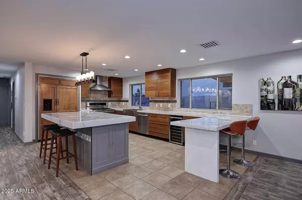 Phoenix, AZ 85028,11007 N 26TH Street