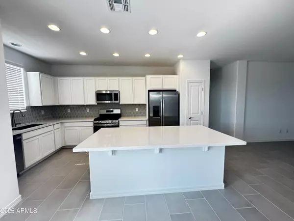 Avondale, AZ 85392,9961 W Mitchell Avenue