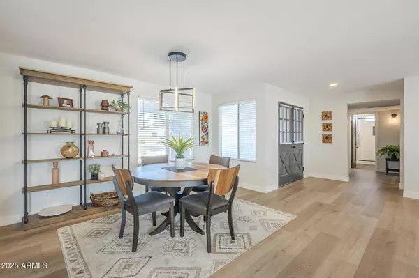 Phoenix, AZ 85044,11831 S PAIUTE Street