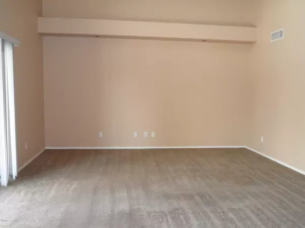 Gilbert, AZ 85233,687 S Sahuaro Drive