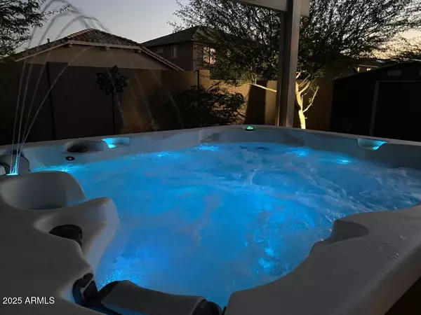 4209 W GRANITE BASIN Drive, New River, AZ 85087