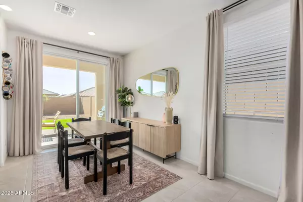 San Tan Valley, AZ 85140,3077 E TIE DOWN Drive